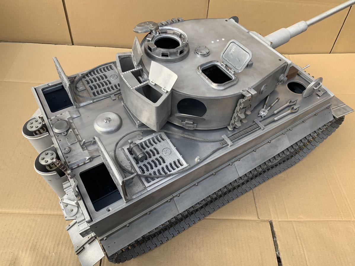 大型 1/8金属戦車 イーグル模型タイガーⅠ