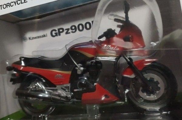 希少 1/12 kawasaki GPZ900R Ninja ニンジャ