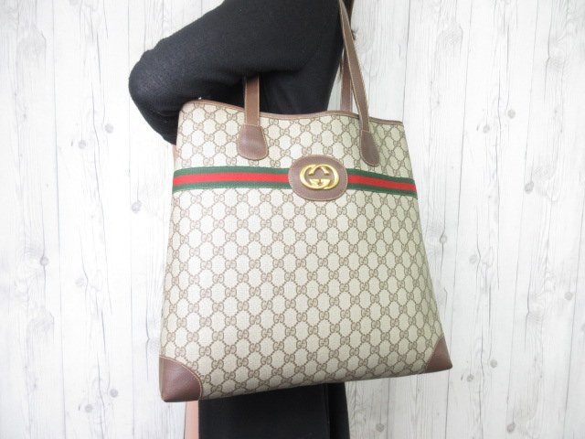 GUCCI トートバッグ GG柄 シェリーライン PVC レザー 茶 A4収納可-