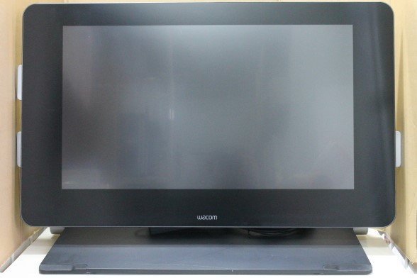 大注目】 中古品 WACOM ワコム 液晶ペンタブレット Cintiq 27QHD touch