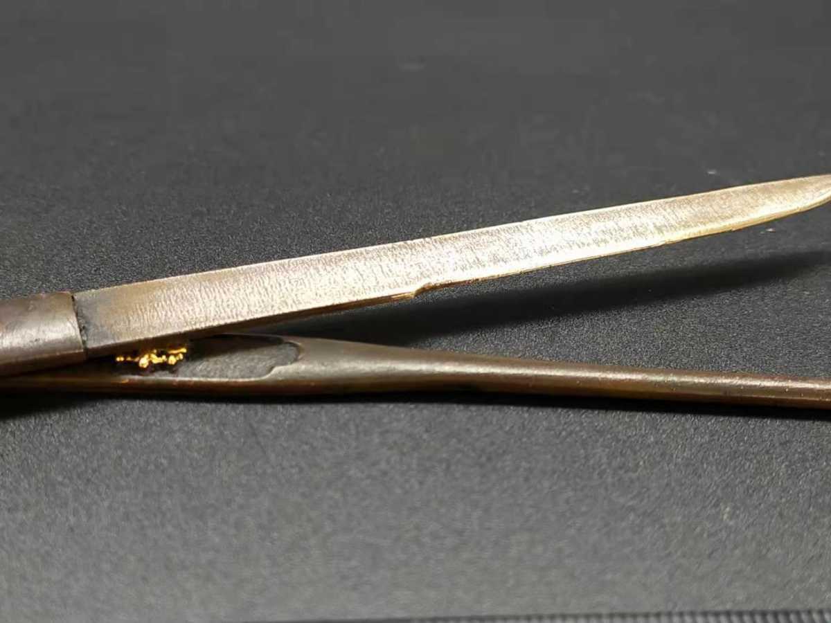 小柄 笄 家紋の図 五三の桐 三巴の紋 銅地 絵金銀 日本刀装具 刀剣美術 