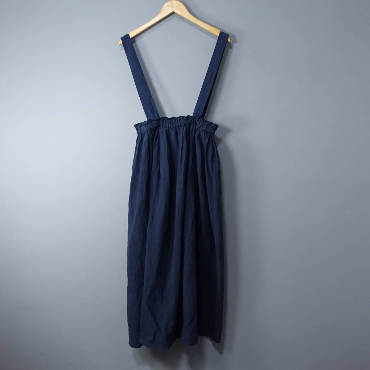 IKKUNA/イクナ/1/suspender skirt/日本製/リネン100%/サスペンダースカート/ネイビー/レディースMサイズ相当