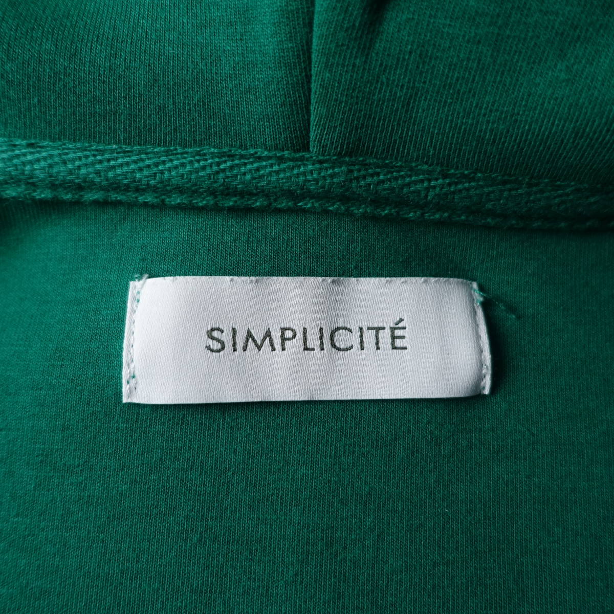 ご予約品】 ☆美品☆SIMPLICITE/シンプリシテェ/ハーフジップパーカー