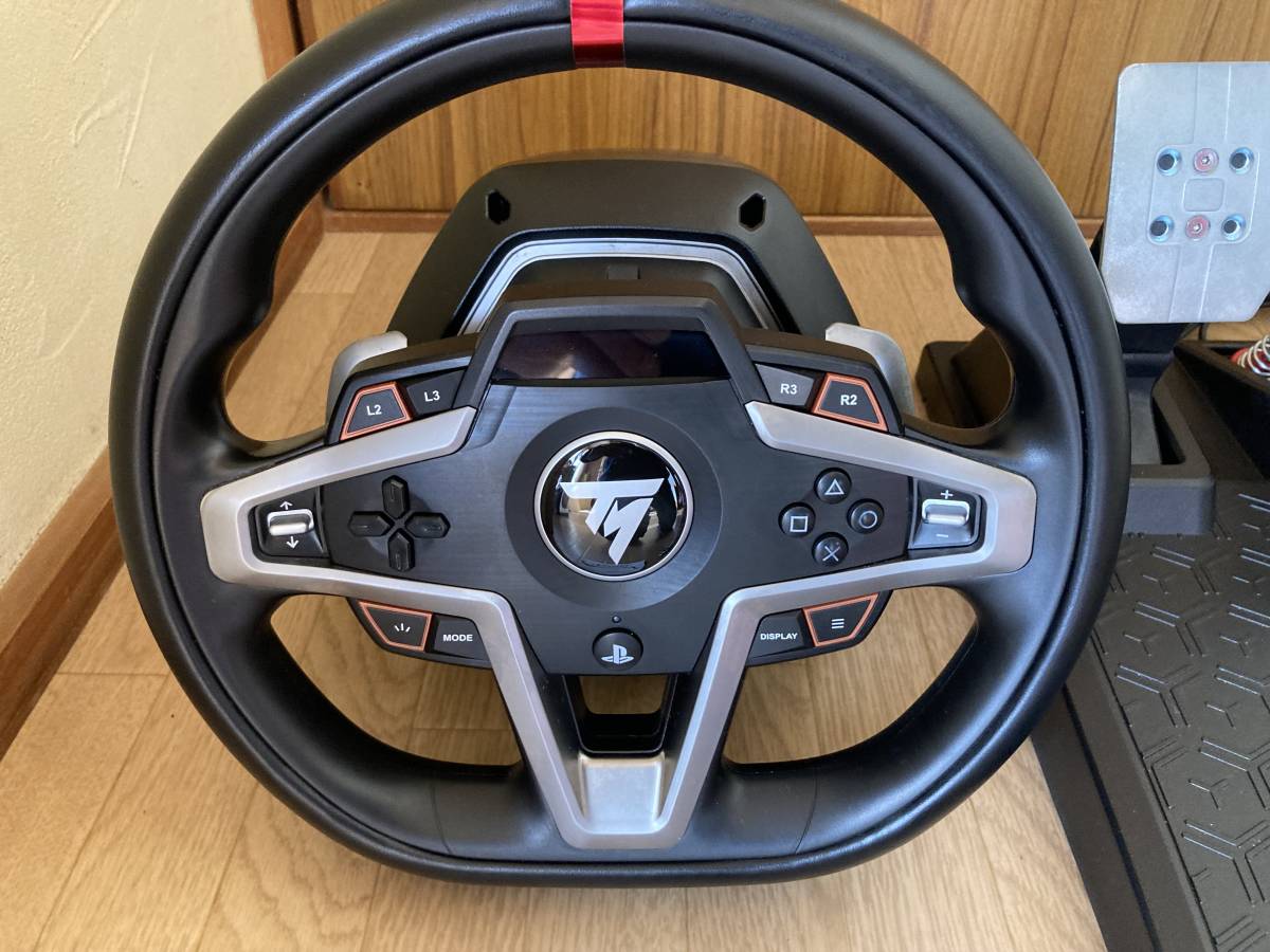 美品 T248 PS5 PS4 THRUSTMASTER レーシングハンドル 普及タイプ