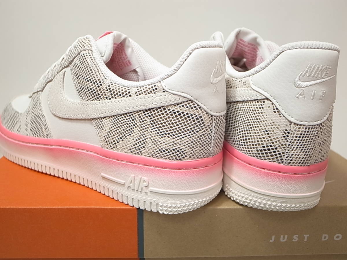 NIKE WMNS AIR FORCE 1 '07 LX SNAKESKIN US7/24cm 新品 DV1031 NIKE WMNS AIR FORCE 1 '07 LX SNAKESKIN US7/24cm 新品 DV1031