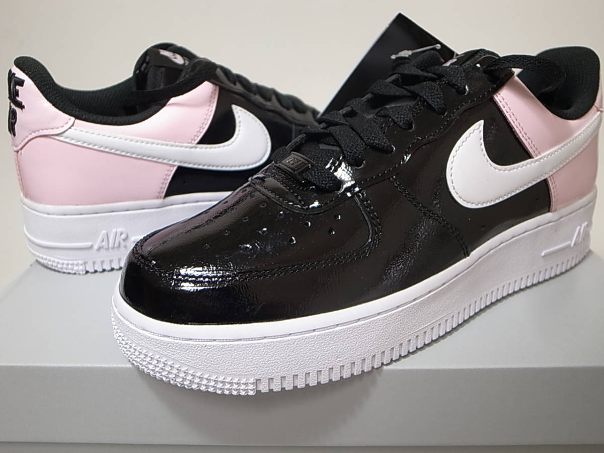 【送料無料 即決】NIKE W AIR FORCE 1 '07 ESS パテント ブラックxホワイトxピンク PINK US8/25cm 新品 DJ9942-600 エアフォース1 エナメル_画像1