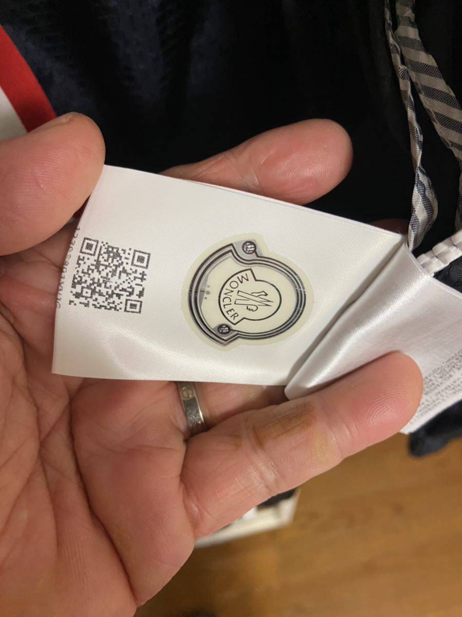 MONCLER GAMME BLEU モンクレールガムブルー ナイロンジャケット