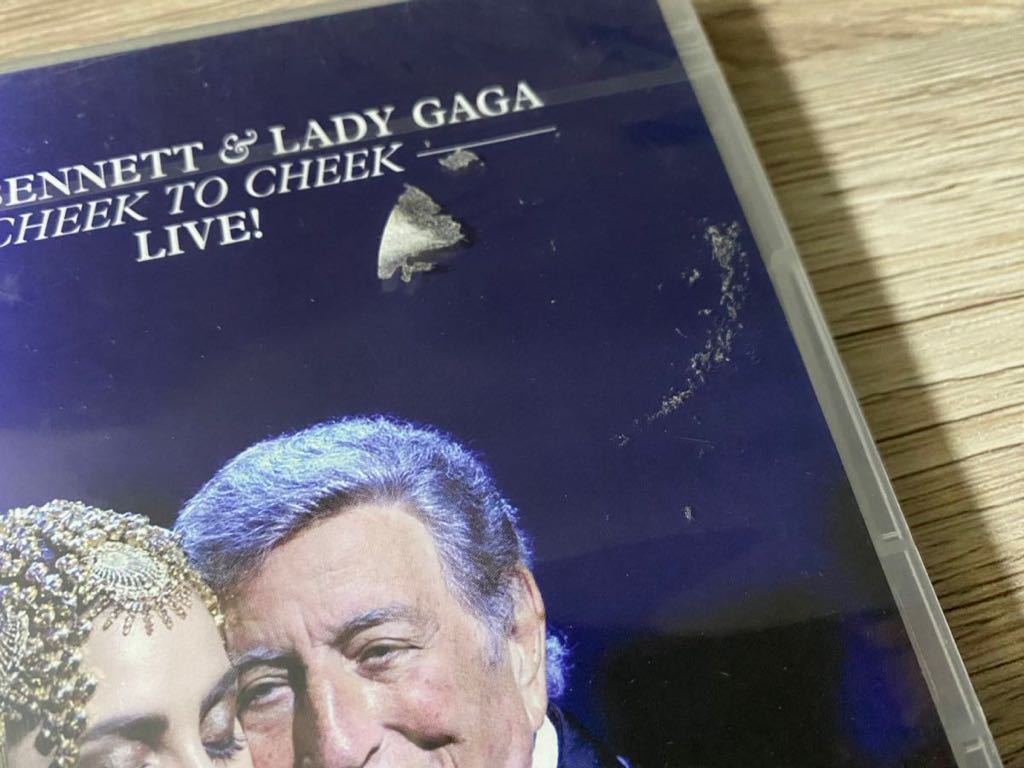 新品未開封　輸入盤DVD TONY BENNETT &LADY GAGA CHEEK TO CHEEK LIVE! レディーガガ　送料無料_画像3