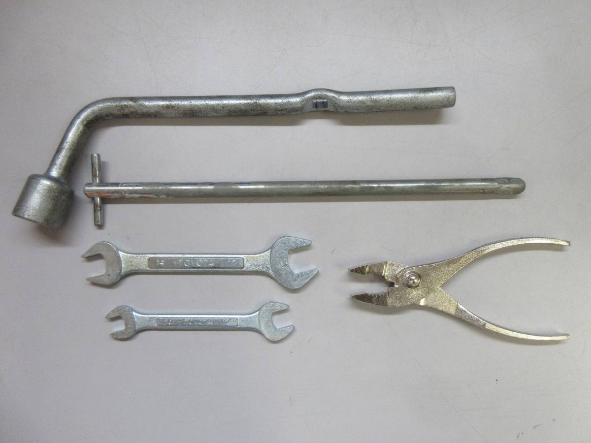 当時物 トヨタ 純正工具 TOYOTA MOTOR 工具袋 車載工具セット(車載工具