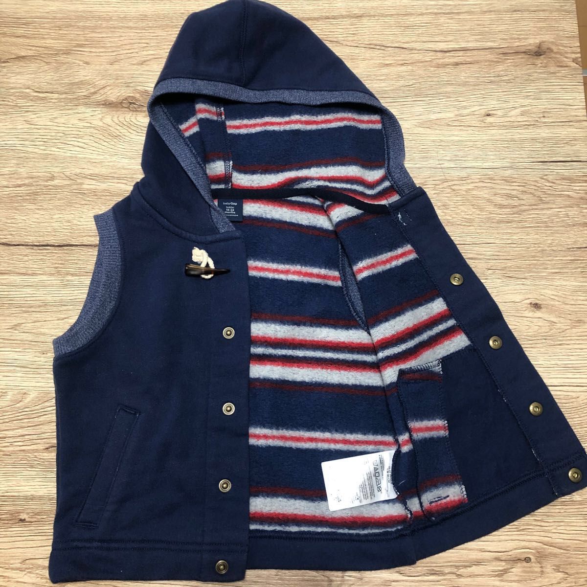 ＊baby GAP＊ ネイビーベスト18-24month ホワイトニット6-12month 