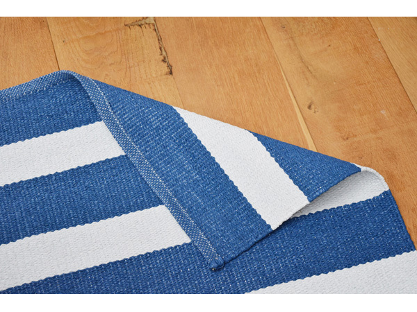 東谷 ラグ ブルー W90×D130 TTR-176BL 絨毯 敷物 北欧 おしゃれ かわいい シンプル ストライプ 水洗い可能 メーカー直送 送料無料_画像3
