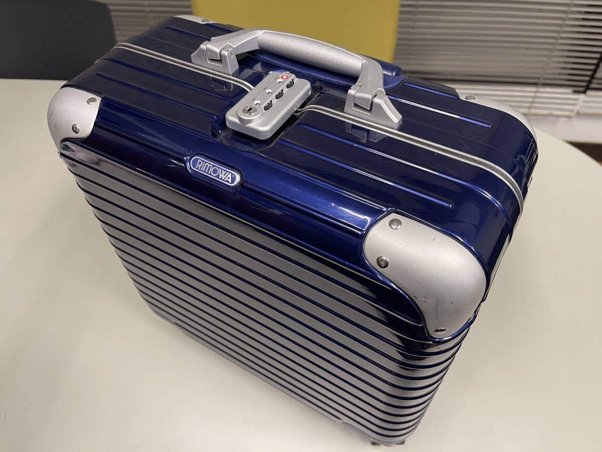 リモワ RIMOWA リンボ LIMBO 881.40 ビジネス マルチホイール 4輪 機内持ち込み可 スーツケース ナイトブルー Business  Multiwheel 27L 旅行用品 スーツケース、キャリーバッグ
