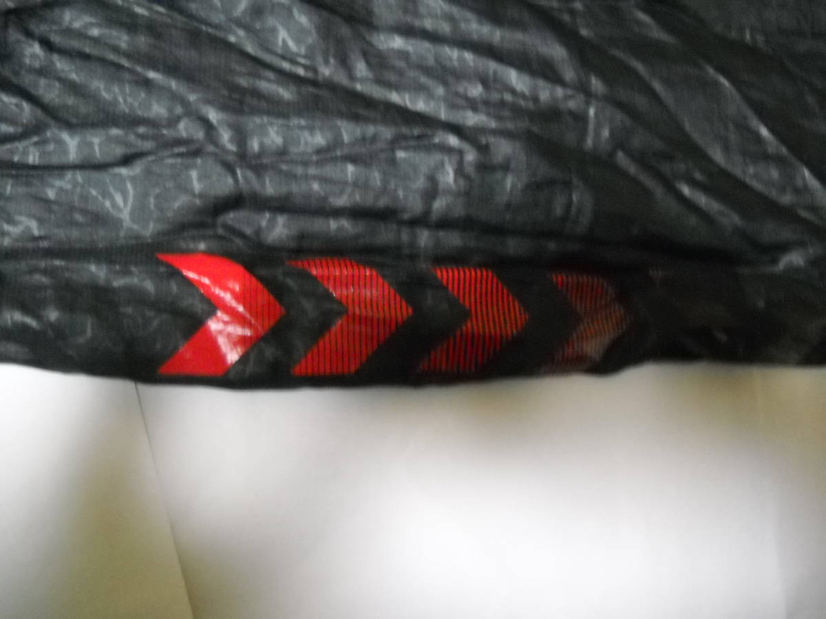 1578 hummelhyumeru ветровка брюки S размер черный × красный 