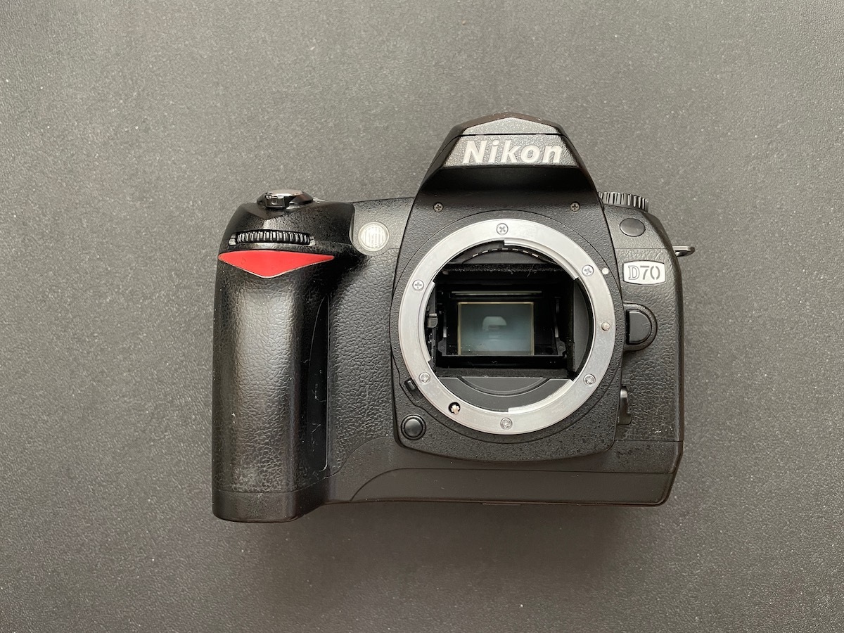 【天体・赤外線改造】Nikon D70 ②⑧ クリア or FUJIフィルター換装改造機（赤外線仕様の場合フィルター種選択可能）