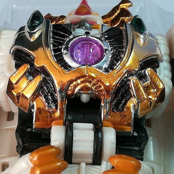 トランスフォーマー・カーロボット D-013 デストロンガー 究極破壊神