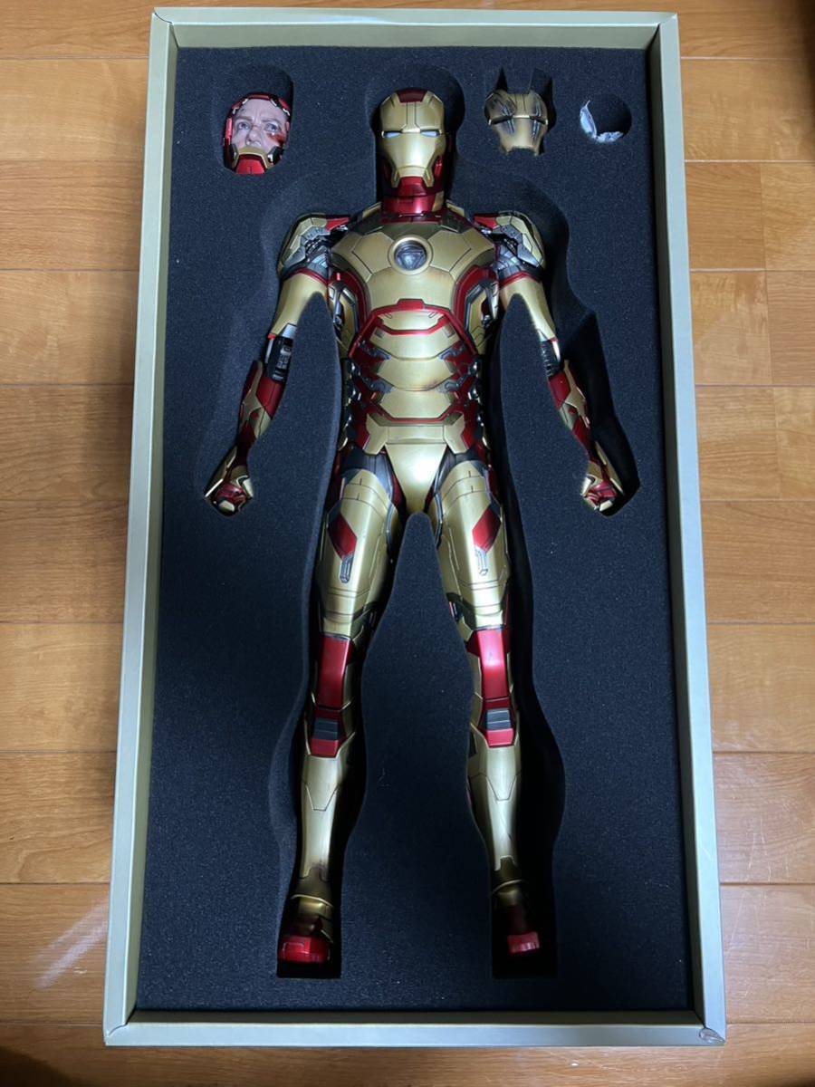 カラフルセット 3個 【極美品】ホットトイズ アイアンマンマーク42