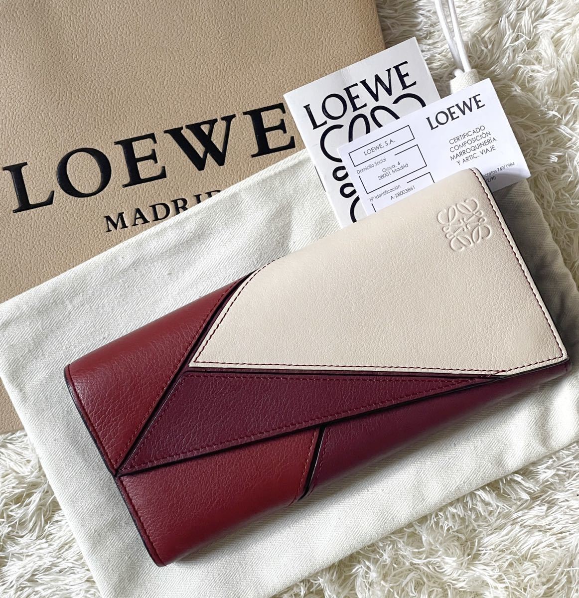 極美品》ロエベ LOEWE 長財布 コンチネンタル ウォレット パズル