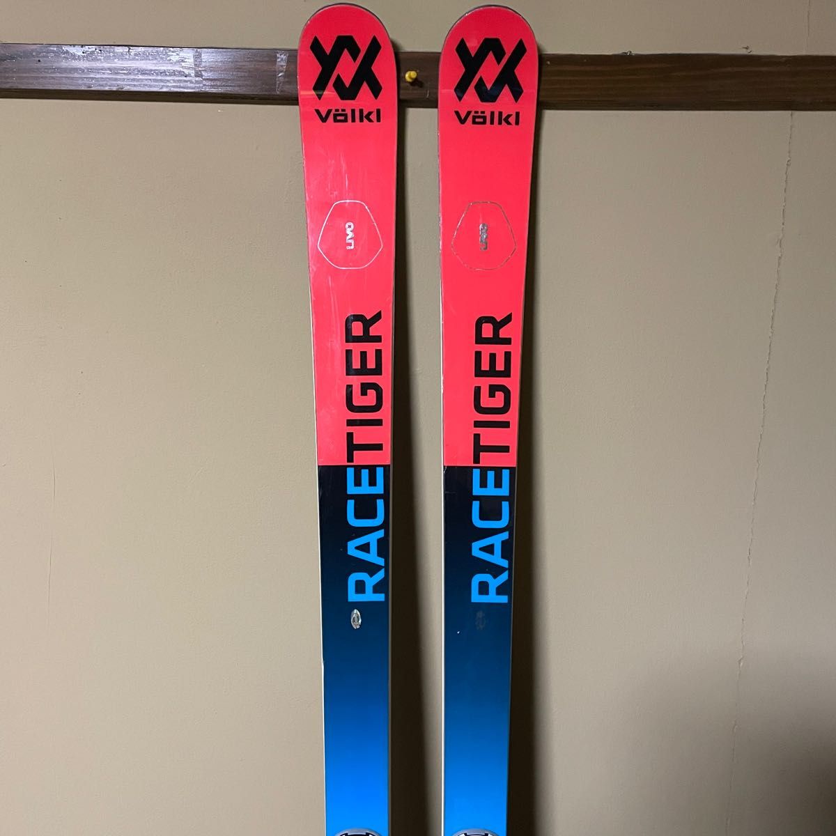 男女兼用 カジュアルウェア VOLKLフォルクルRACETIGER WC GS 188cm
