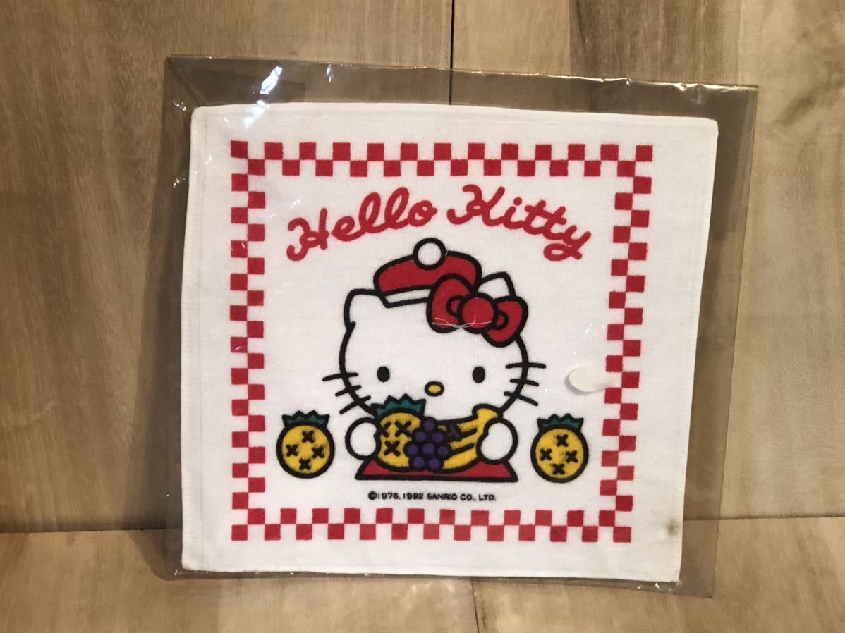 新品　未使用　当時物　Sanrio サンリオ　Hello kitty ハローキティ　vintage retoro 古い　昔の　昭和レトロ　タオルハンカチ タオル_画像1