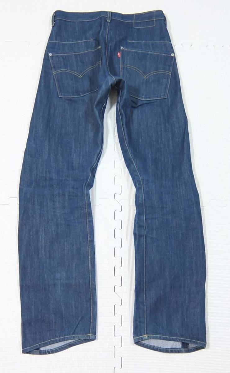 日本製 Levi's ENGINEERED JEANS REGULAR 00001-07 立体 デニムパンツ 紺 W31 リーバイス エンジニアド ジーンズの画像2