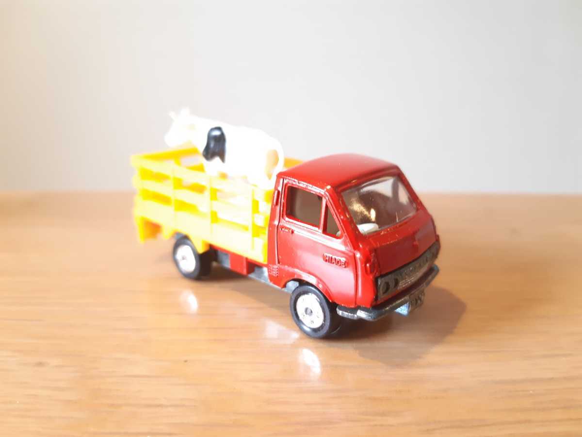 ヤフオク! - 即日発送 未使用 トミカ 50 トヨタ ハイエース F...