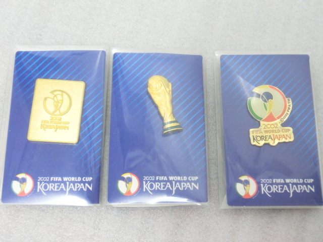 FIFA WORLD CUP 2002 ワールドカップ グッズ まとめて 13点 日韓 韓国 バッジ キーホルダー ミラー メダル等の画像4