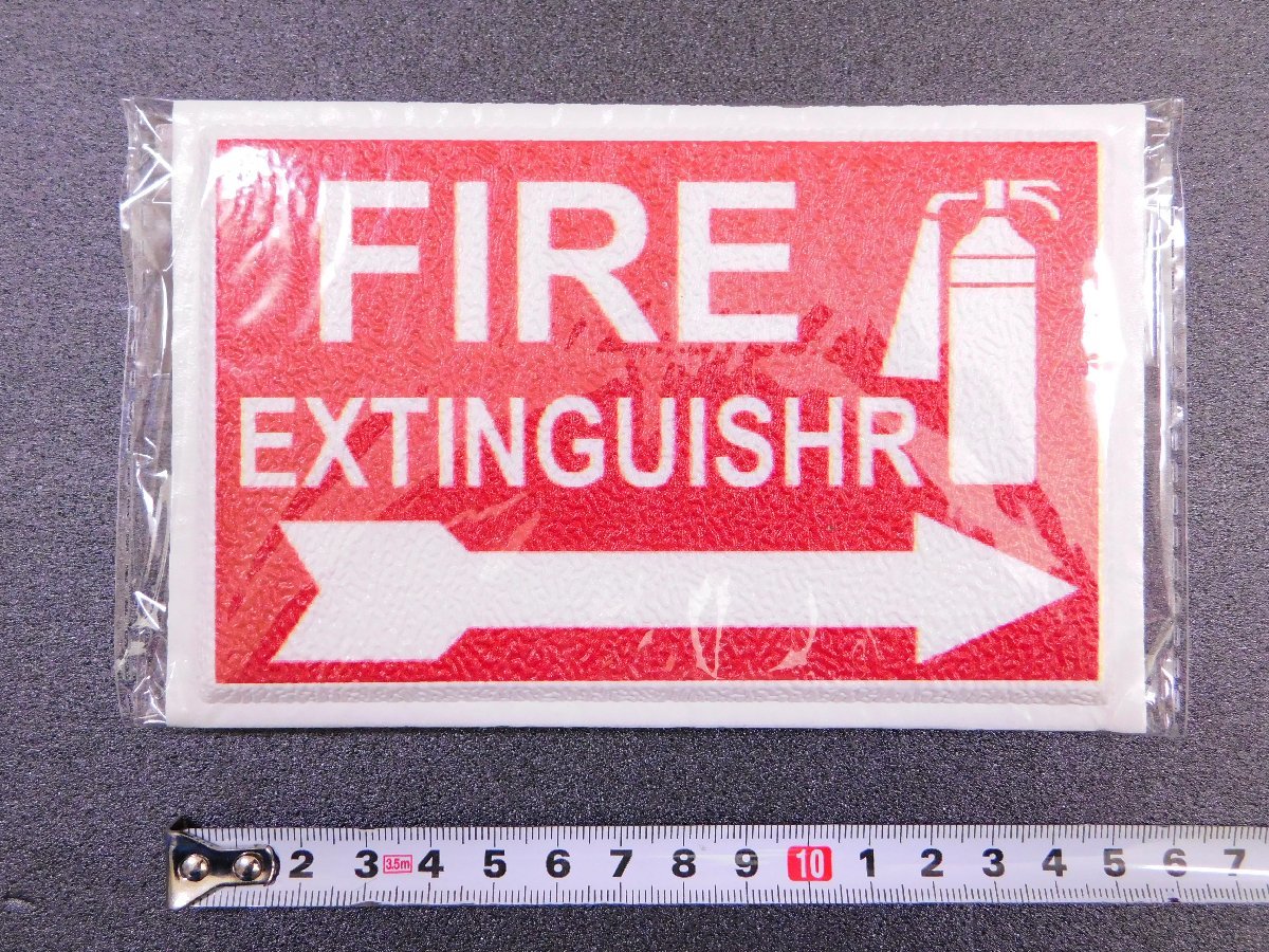 デコサインステッカー【FIRE EXTINGUISHR/消火器】　壁紙シール　ウォール　アメリカン　≪サイズ 100×153mm≫_画像3