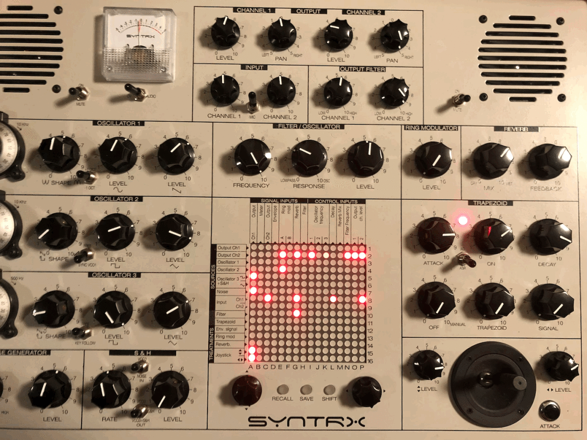 Yahoo!オークション - Erica Synths SYNTRX セミモジュラー Yahoo!オークション - Erica Synths SYNTRX セミモジュラー