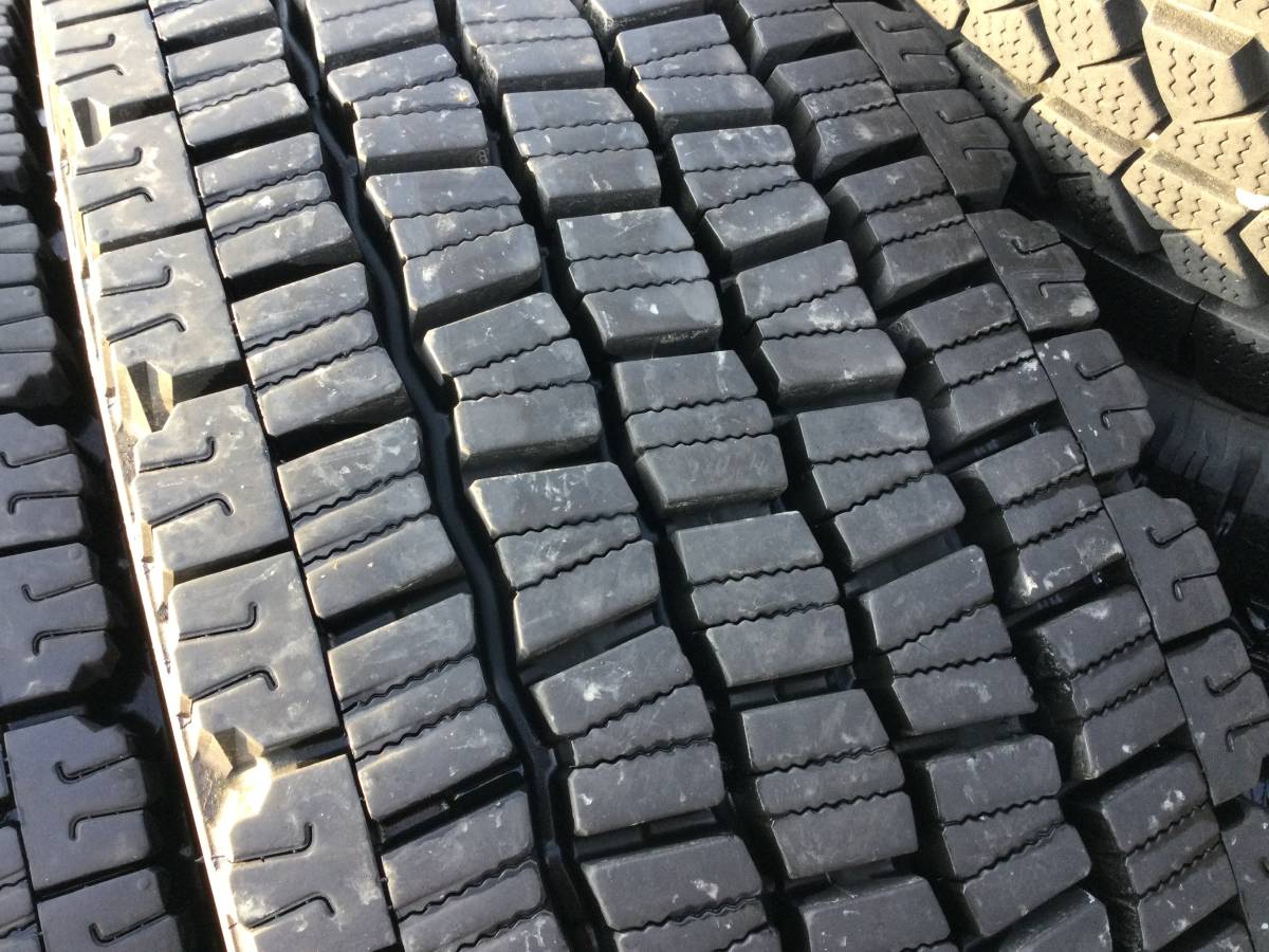 大決算売り尽くし☆ 11R22.5 DUNLOP 16PR】ブリヂストン 2019年 8本