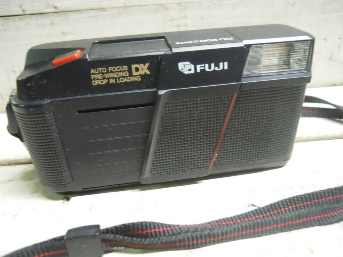 M9208 フィルムカメラ FUJI DL-200ⅡDATE 現状 動作チェックなし 傷汚れあり ゆうパック60サイズ(0501)_画像1
