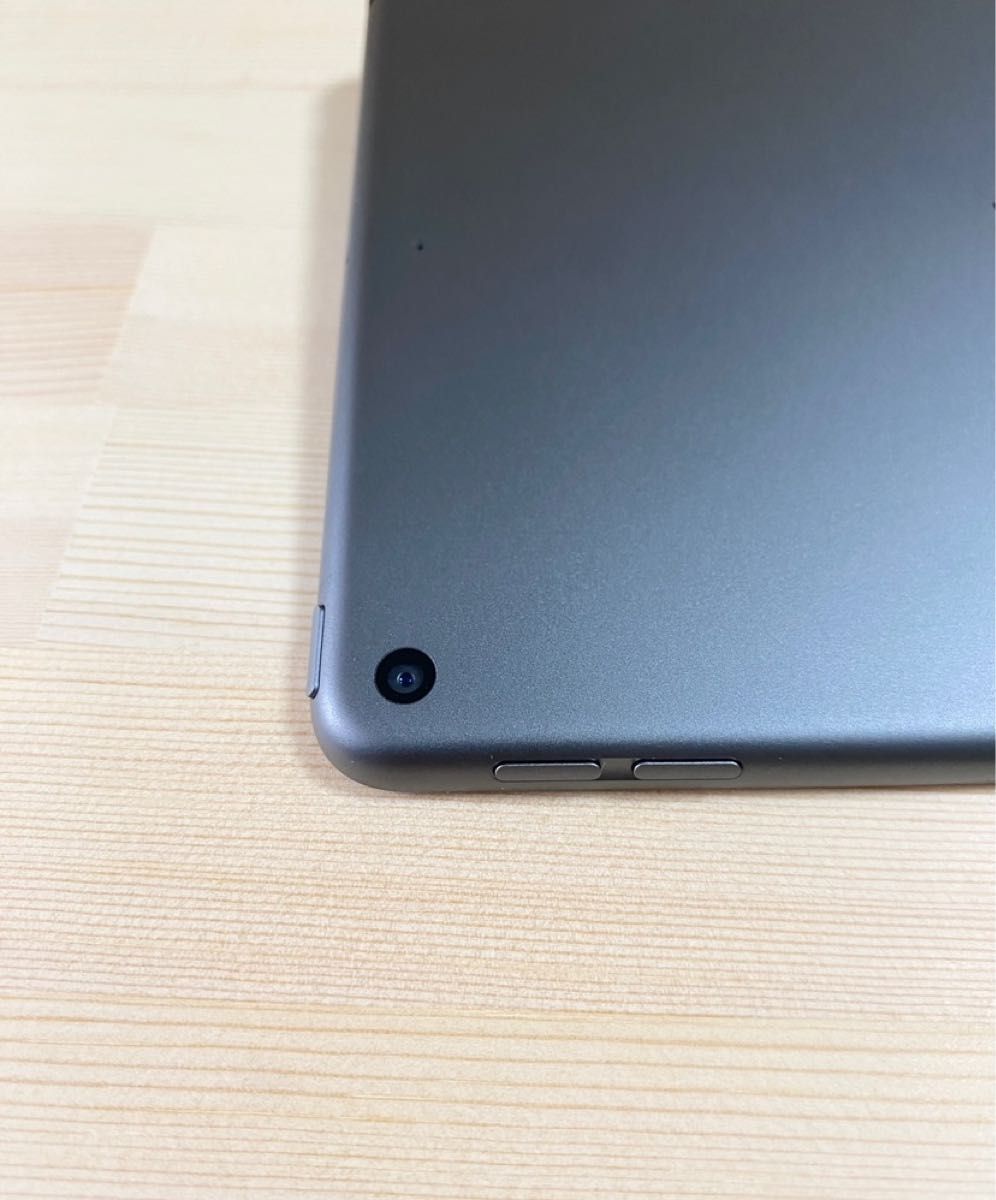 美品iPad mini5(第5世代)64GB Wi-Fi バッテリー性能100%-