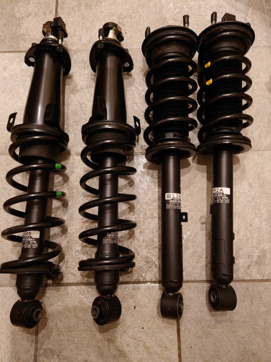 競売 レクサス ISF 純正サスペンション 新車外し