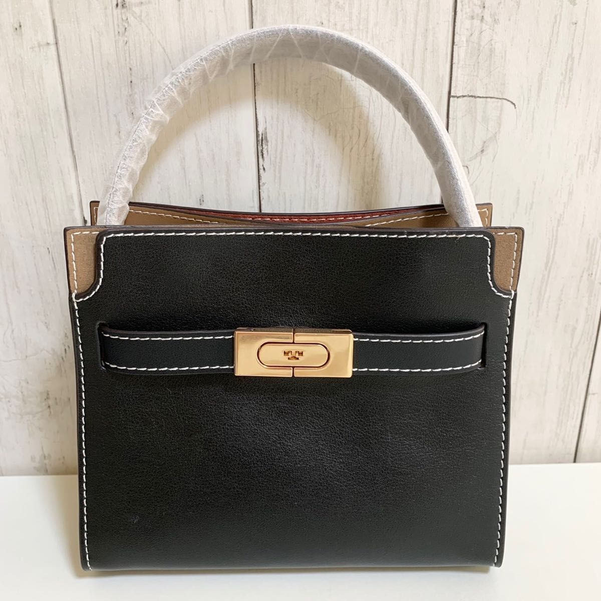 Tory Burchトリーバーチ リー ラジウィル プチ ダブルバッグ