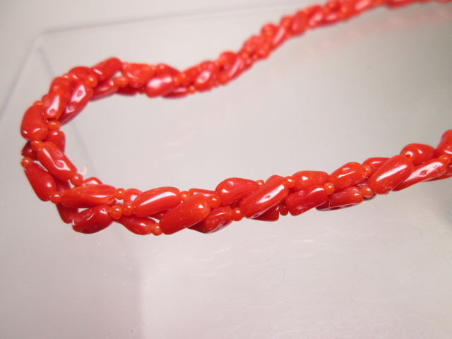 *G SILVERbook@.. red .. tube shape bead. 3 ream design necklace 16g