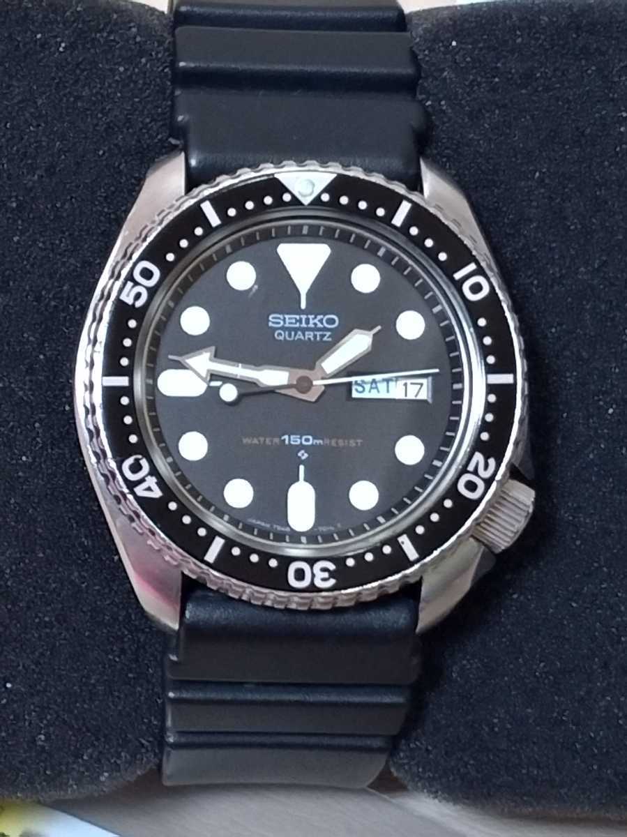SEIKO セイコー ダイバー デイデイト 150m クォーツ 7548-7000 稼動品 腕時計 時計 QUARTZ DIVER 黒文字盤 メンズ