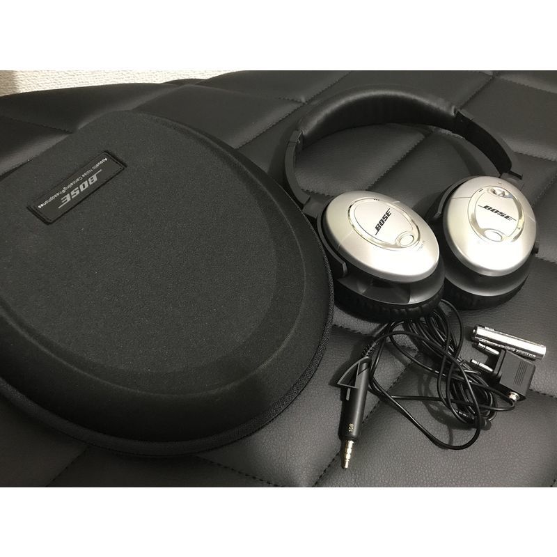 充実の品 Bose QuietComfort 15 Acoustic Noise Cancelling headphones