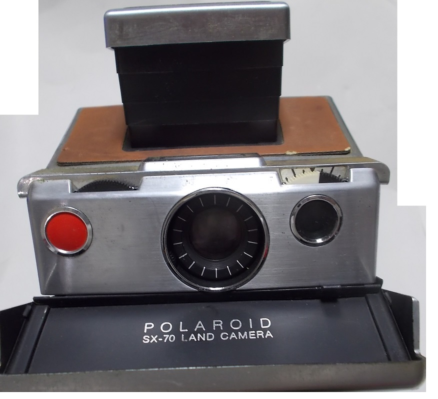 1970年代？【ポラロイドカメラ.SX-70/POLAROID SX-70 LAND CAMERA】ジャンク.動作未確認.破損あり/インスタントカメラ/昭和レトロ_正面から/出品物は１点のみ