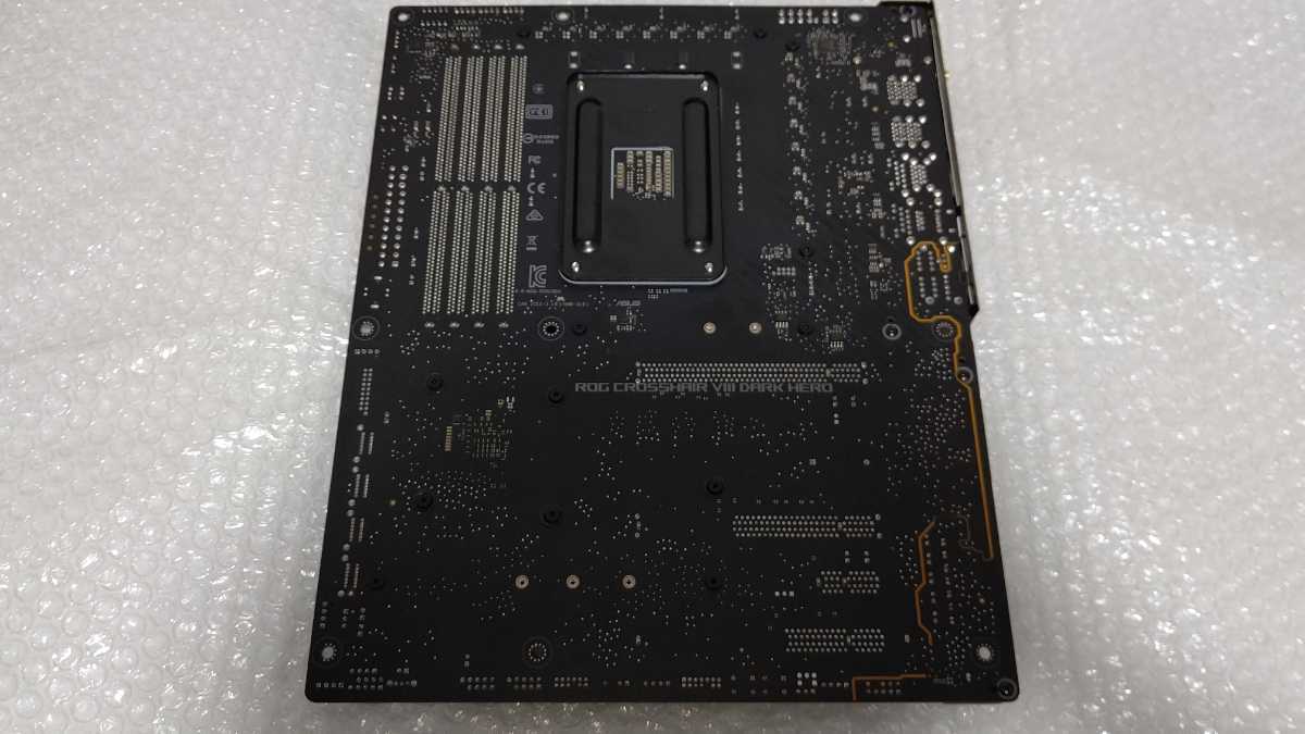美品 ASUS ROG CROSSHAIR VIII DARK HERO 最新BIOS更新済み X570 ATX