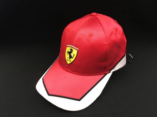 F１チーム　フェラーリ　FERRARI F1) F1パドッククラブ ゲスト用 SFキャップ レッド×ホワイト非売品　レアもの（チーム供給品)_画像1