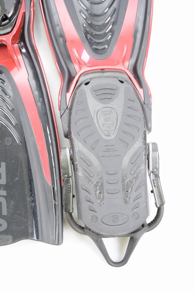 TUSAtsusa diving fins SWITCH HyFlex black / red MDR S size [Fin-221130ST]