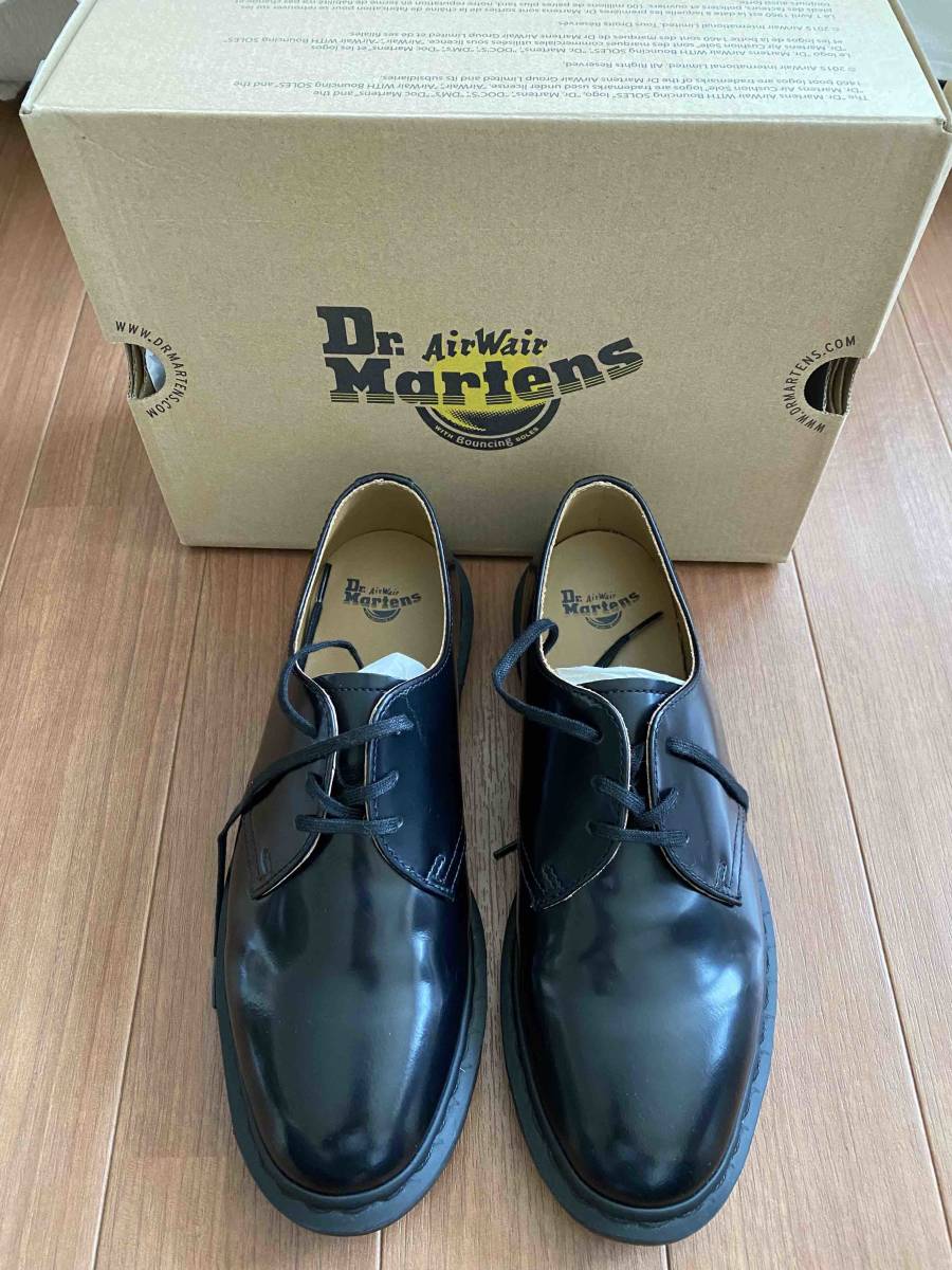 2022人気No.1の 国内正規品ドクターマーチン Dr.Martens 25cm US7 UK6