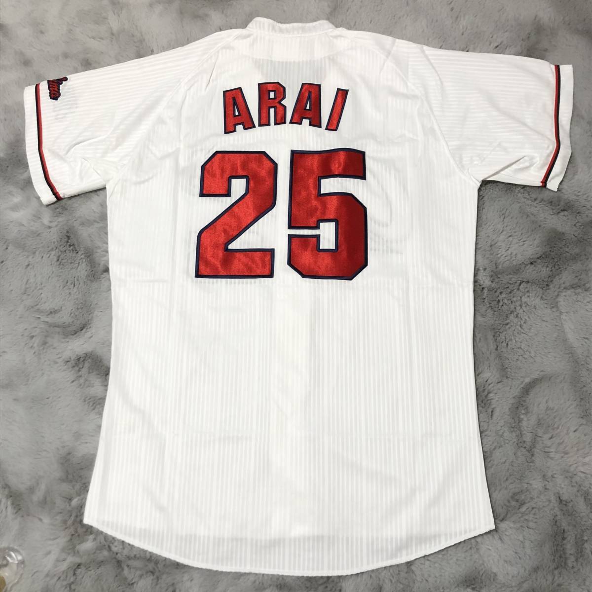 広島東洋カープ #25 新井貴浩 ハイクオリティーユニフォーム レプリカ 前デザイン Lサイズ