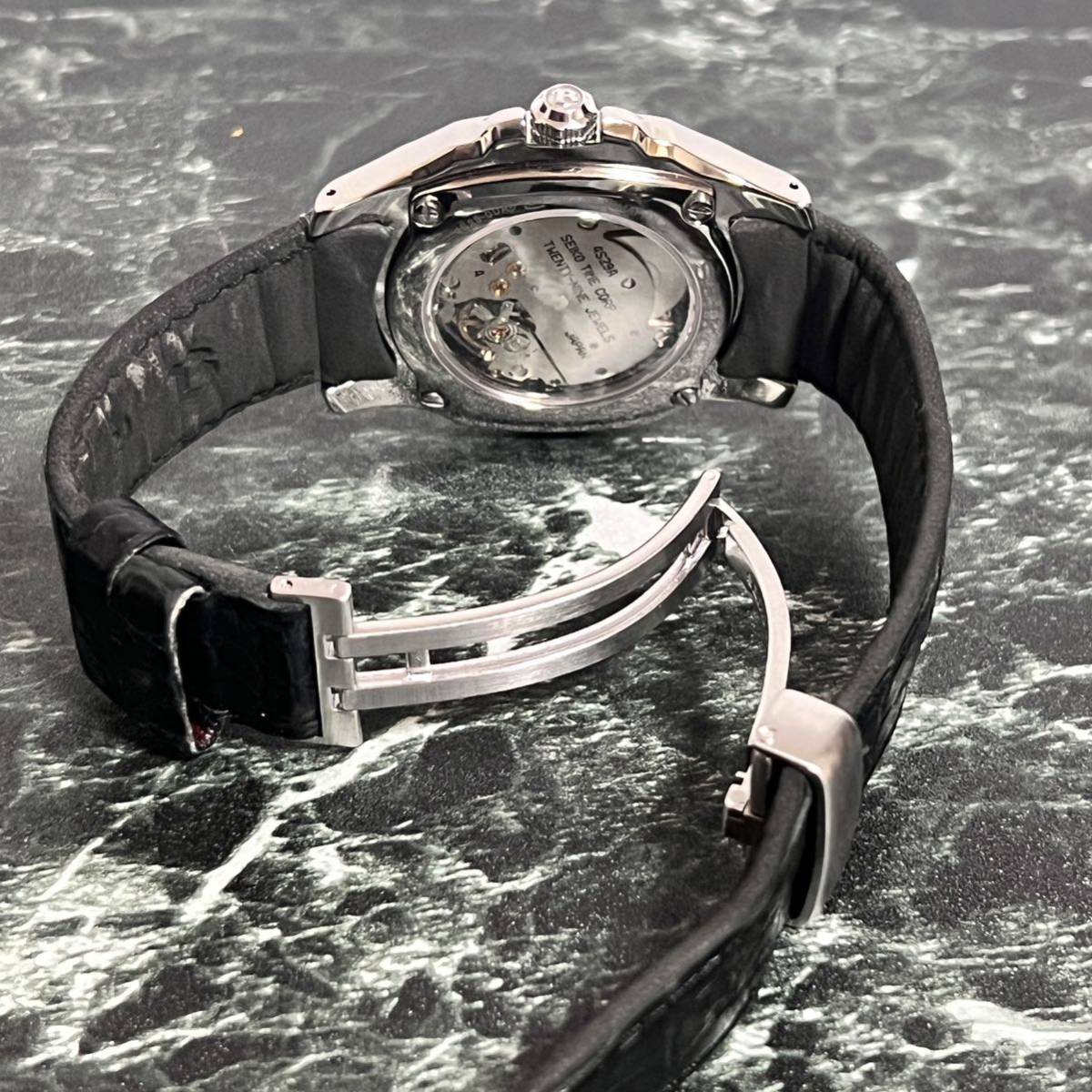 レア】SEIKO(セイコー) ブライツ SAGN005 手巻 琺瑯文字盤 レア】SEIKO(セイコー) ブライツ SAGN005 手巻 琺瑯文字盤