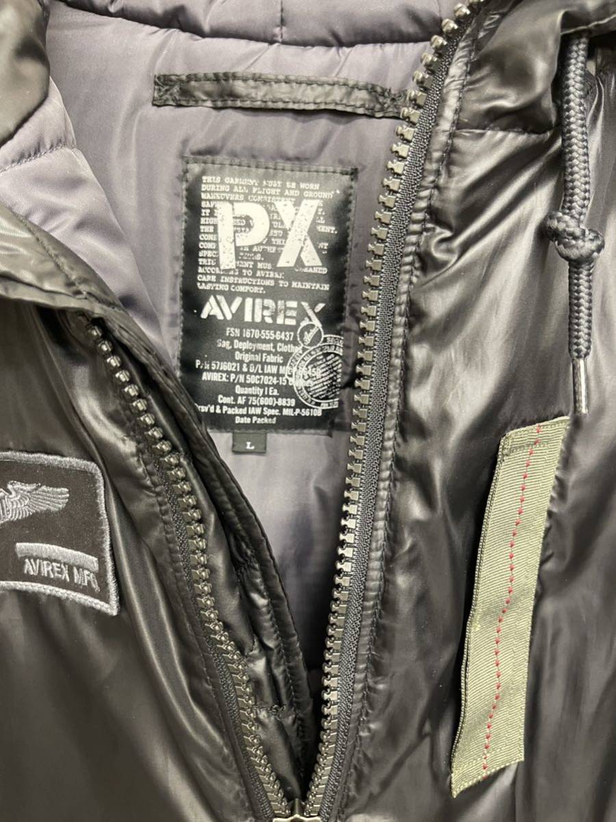 AVIREX アビレックス人気のフライトジャケット、背面にAVIREXのロゴパッチが施された軽くて温かいダウン調モデル、ブラックＬサイズ _画像7