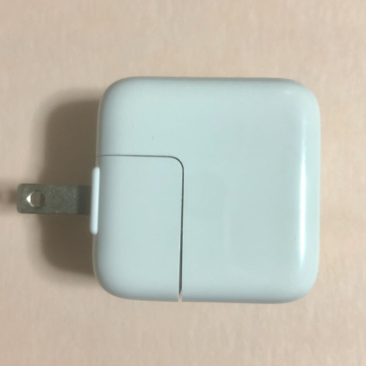 Apple 純正正規品 12W USB電源アダプタiPad iPhone ライトニングケーブル 充電器 ACアダプタ Adapter｜PayPayフリマ