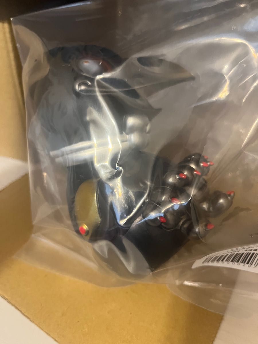 【抽選当選品】墓場の画廊 ソフビ アンプラグワークス 八咫烏 墓場のマットブラック ソフビ インディーズソフビ