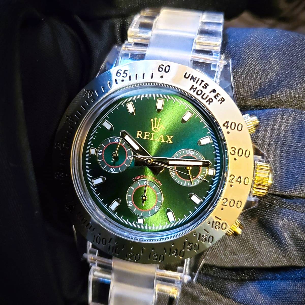 1円●RELAX リラックス 王冠ロゴ D28 腕時計 クロノ 鮮やかなグリーンカラーが大変魅力的なモデル グリーンダイヤル文字盤 世田谷ベース