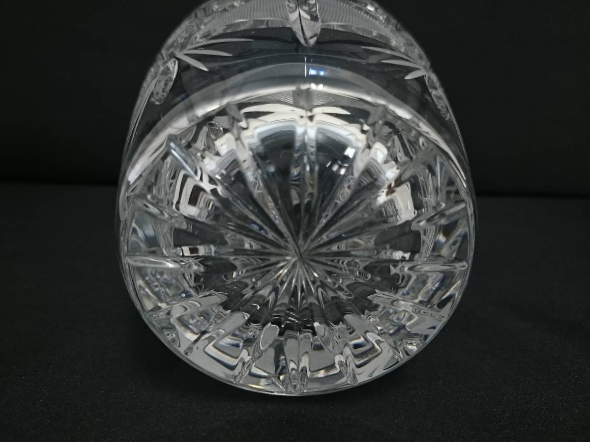 【新品】BOHEMIA CRYSTAL ボヘミアクリスタル フラワーベース/箱付き/高さ約20cm/口径約11cm/インテリア/花瓶/花器/クリスタルガラス/LAY9の画像9