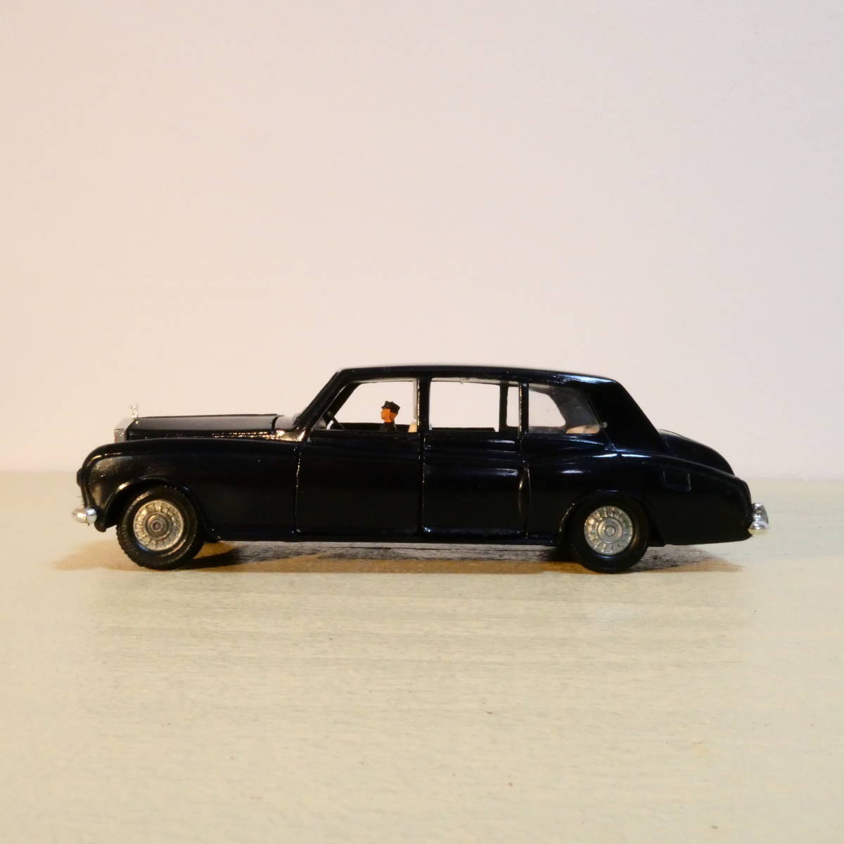 イギリス製 DINKY TOYS No.152 ROLLS ROYCE PHANTOM V ロールスロイス