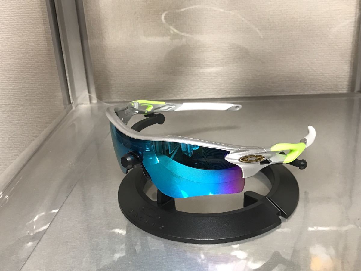 非売品 オークリー OAKLEY サングラス ディスプレイ スタンド 1 非売品 オークリー OAKLEY サングラス ディスプレイ スタンド 1